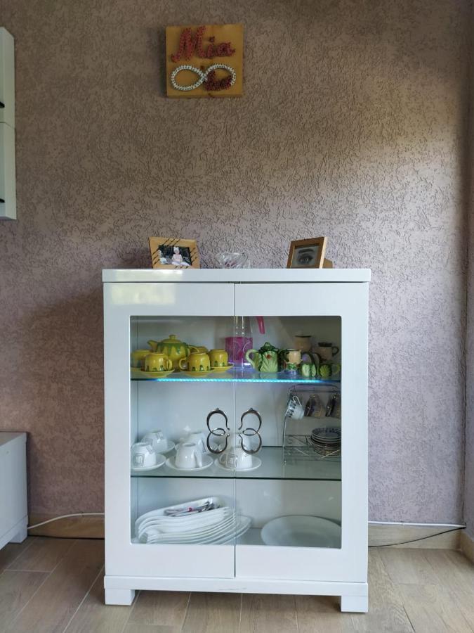 Mia'S Sea View Apartment 골렘 외부 사진